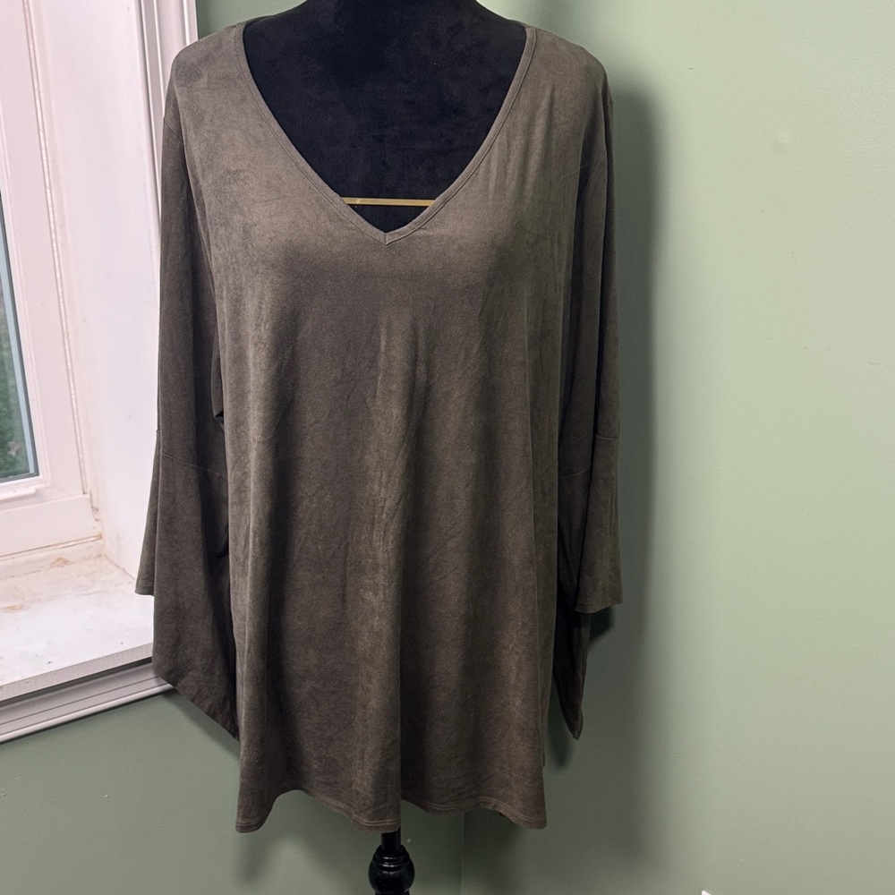 Relativity olive green V-Neck Tunic Top 3X